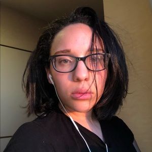 Meet your Posher, Savannah